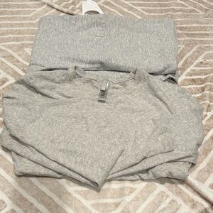 SKIMS LOUNGE SET 🩶🩶